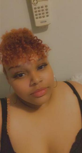Lightskinnbabyy, 21  female escort, Baltimore