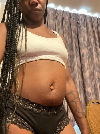 P, 25  female escort, Baltimore